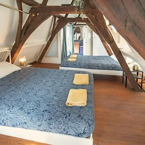 Appartement The Hendrik House In Old Town